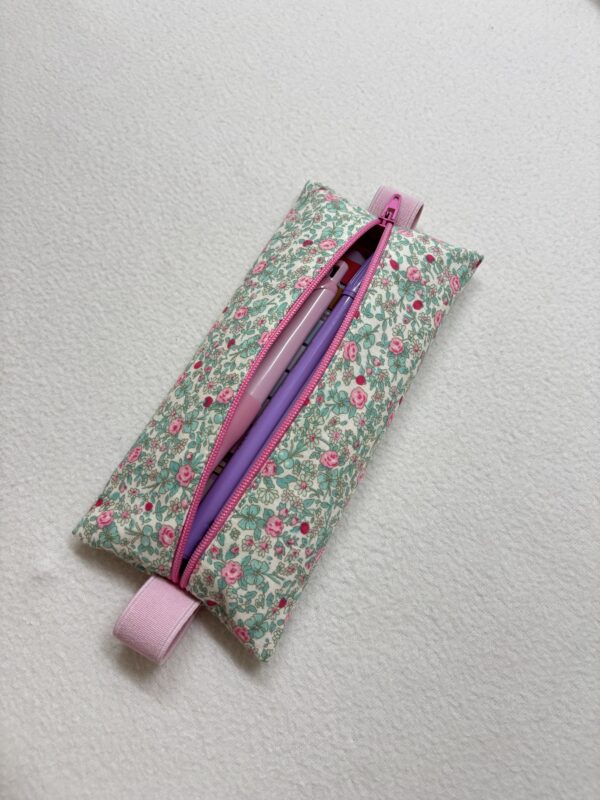 Trousse avec élastique – Image 2
