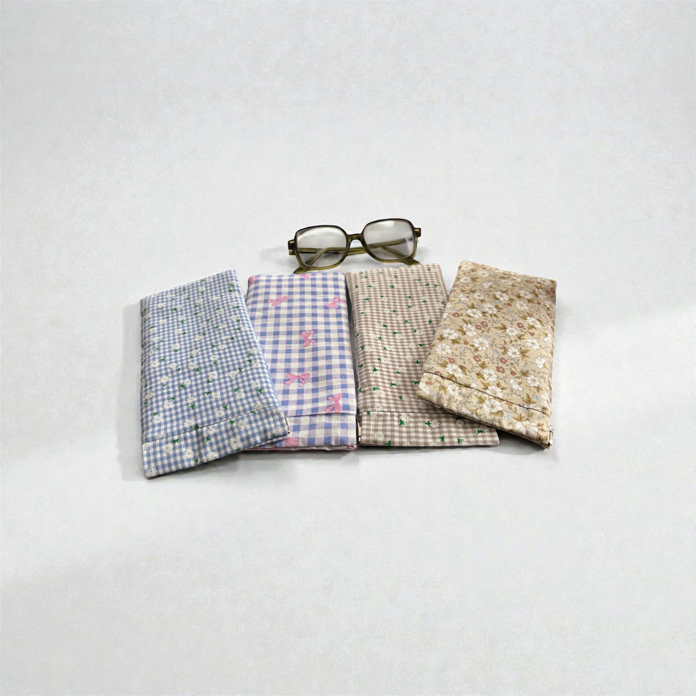 Pochette, étui à lunettes